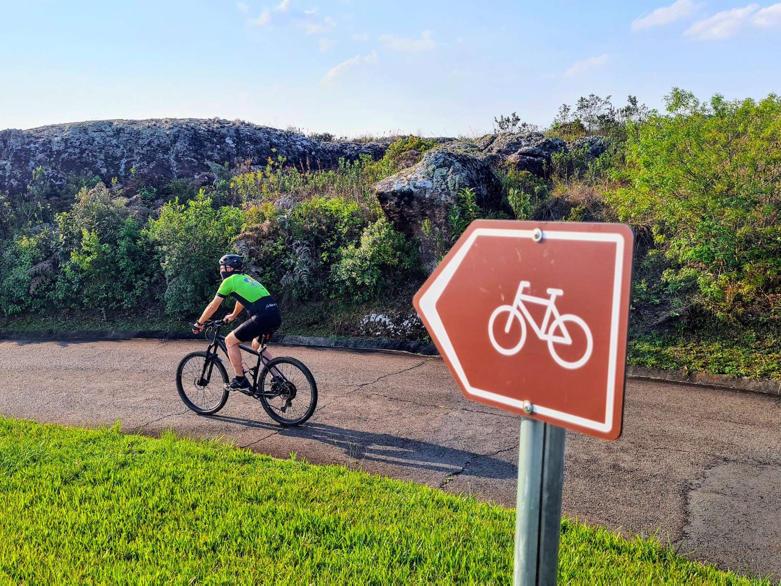  Edital de R$ 2 milhões para rotas de cicloturismo visa sinalização rotas para ciclistas.