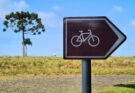 Cicloturismo e a Sinalização Padrão Mundial: O Guia Essencial