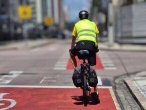 Desmistificando Ciclorrotas e Cicloturismo. O Guia de Sinalização para Mobilidade Compartilhada e Ciclotur Autoguiado